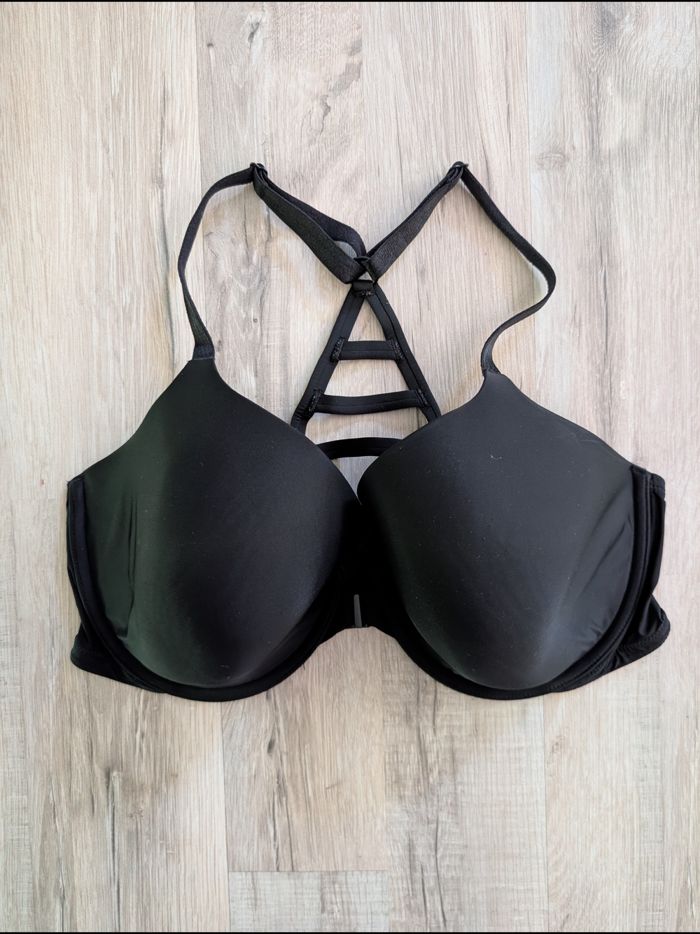 Victoria's Secret Lined Perfect Coverage Black Strappy Racerback  Bra, 38DD (C5) - Picture 1 of 4